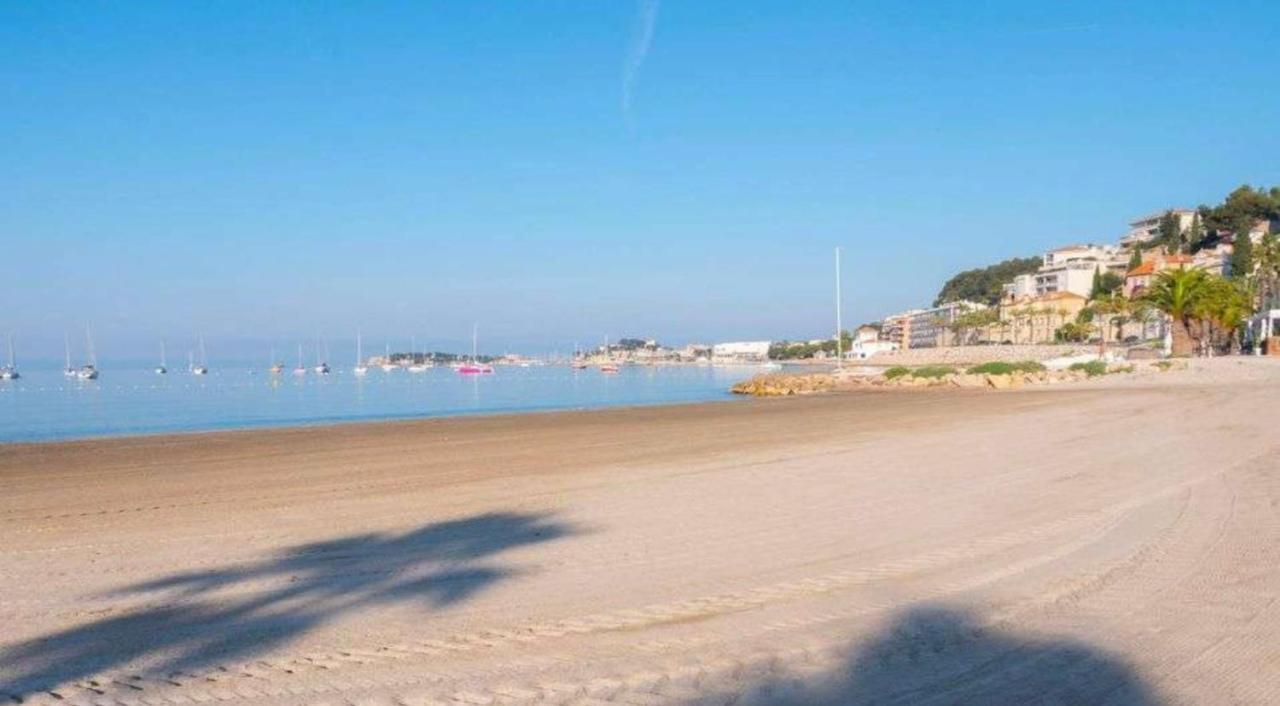 L Annexe 50M De La Plage Bandol Exterior photo