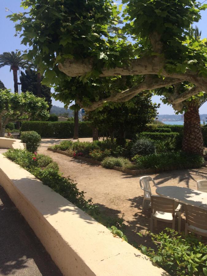 L Annexe 50M De La Plage Bandol Exterior photo